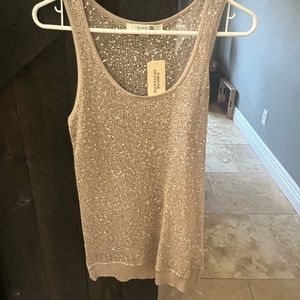 NWT Large silver/cocoa sweater tank. Never worn